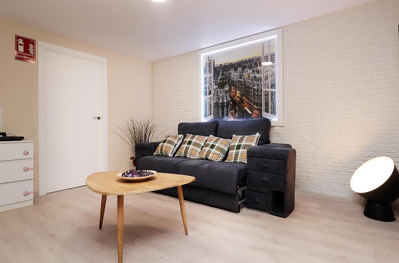 Fantastico Piso En La Latina, 6 Personas Apartment